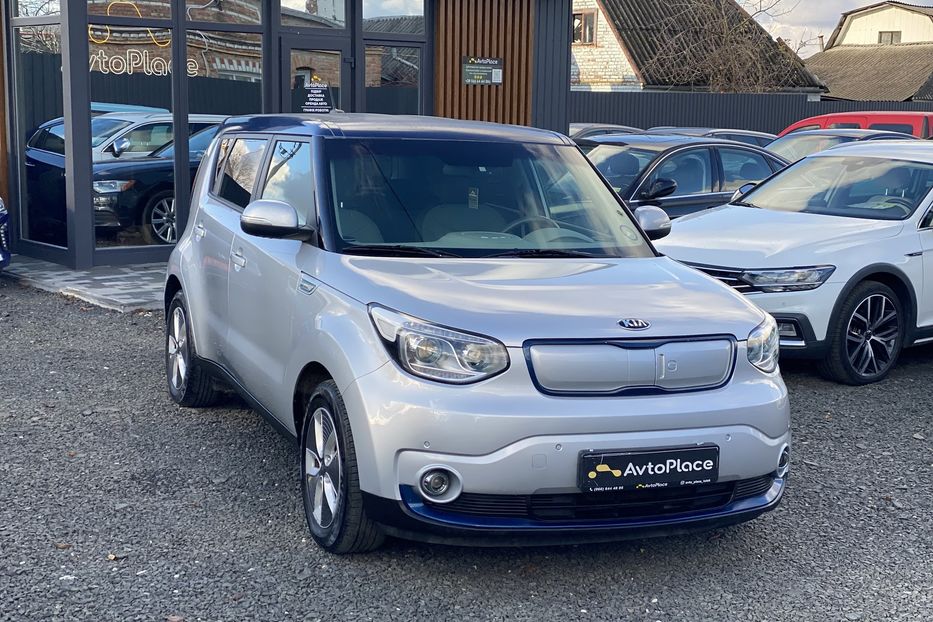 Продам Kia Soul 30 квт 2017 года в Луцке