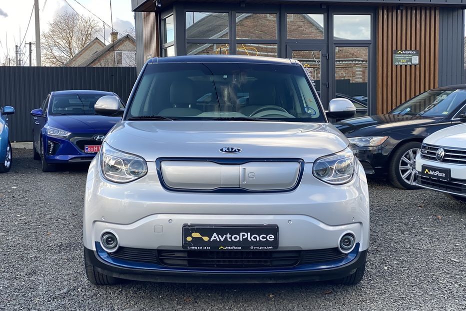 Продам Kia Soul 30 квт 2017 года в Луцке