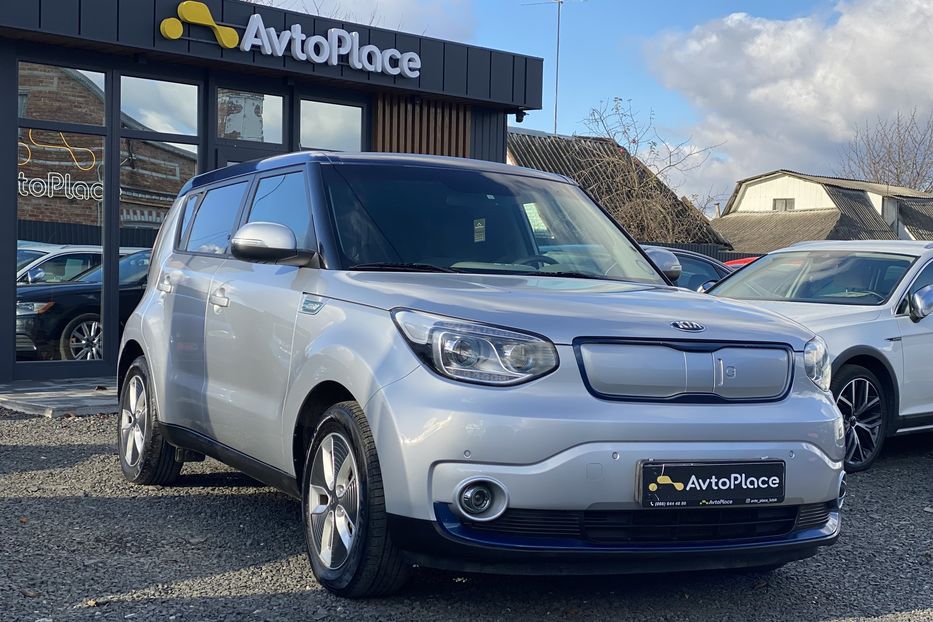 Продам Kia Soul 30 квт 2017 года в Луцке