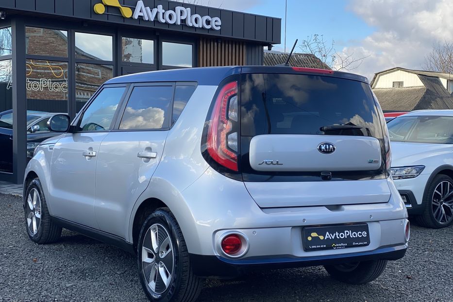 Продам Kia Soul 30 квт 2017 года в Луцке