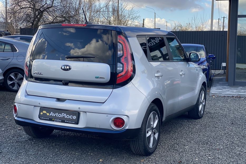 Продам Kia Soul 30 квт 2017 года в Луцке