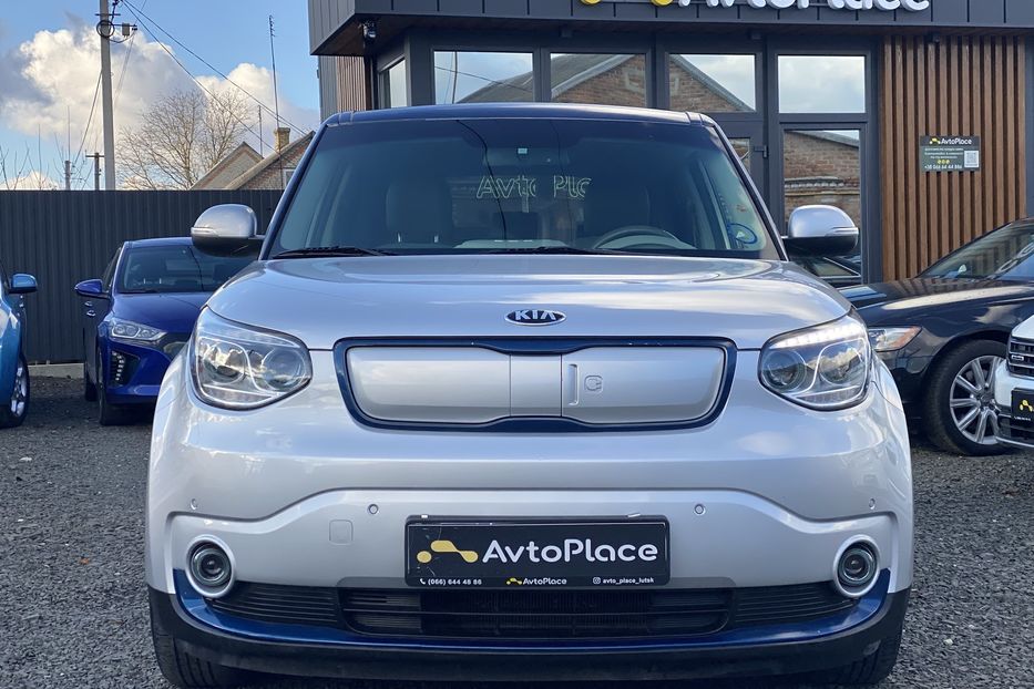 Продам Kia Soul 30 квт 2017 года в Луцке