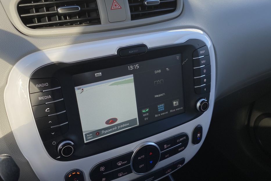 Продам Kia Soul 30 квт 2017 года в Луцке