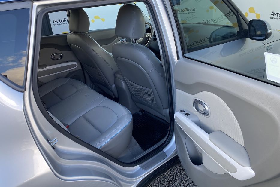 Продам Kia Soul 30 квт 2017 года в Луцке