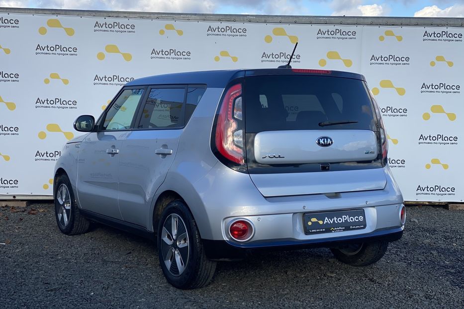 Продам Kia Soul 30 квт 2017 года в Луцке