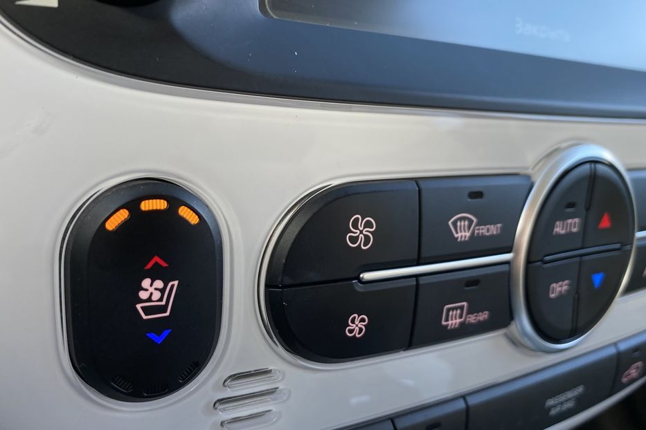 Продам Kia Soul 30 квт 2017 года в Луцке