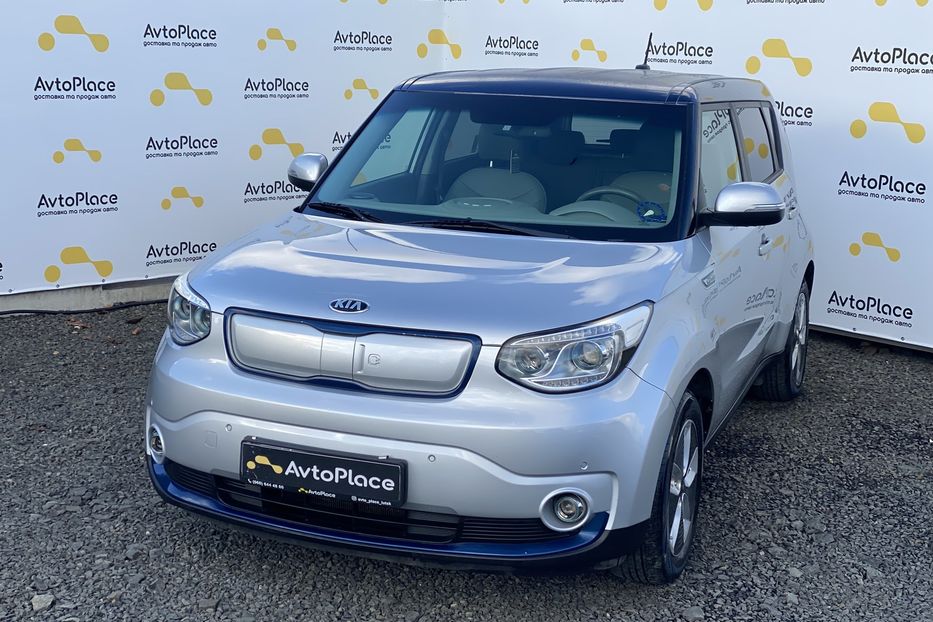 Продам Kia Soul 30 квт 2017 года в Луцке