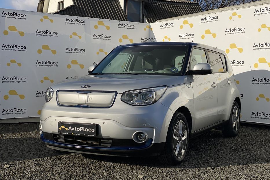Продам Kia Soul 30 квт 2017 года в Луцке