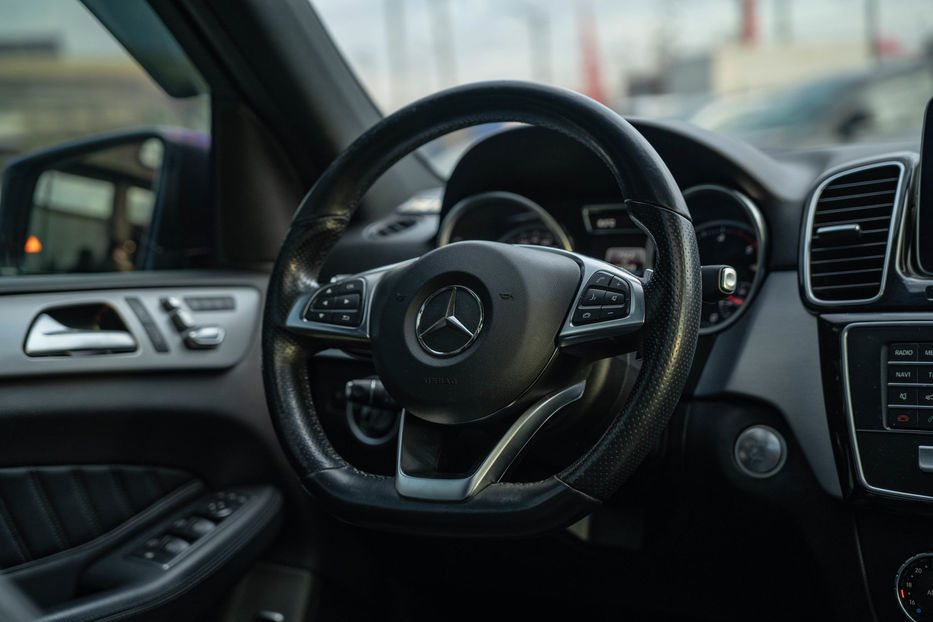 Продам Mercedes-Benz GLE-Class 350 d 4MATIC 2016 года в Черновцах
