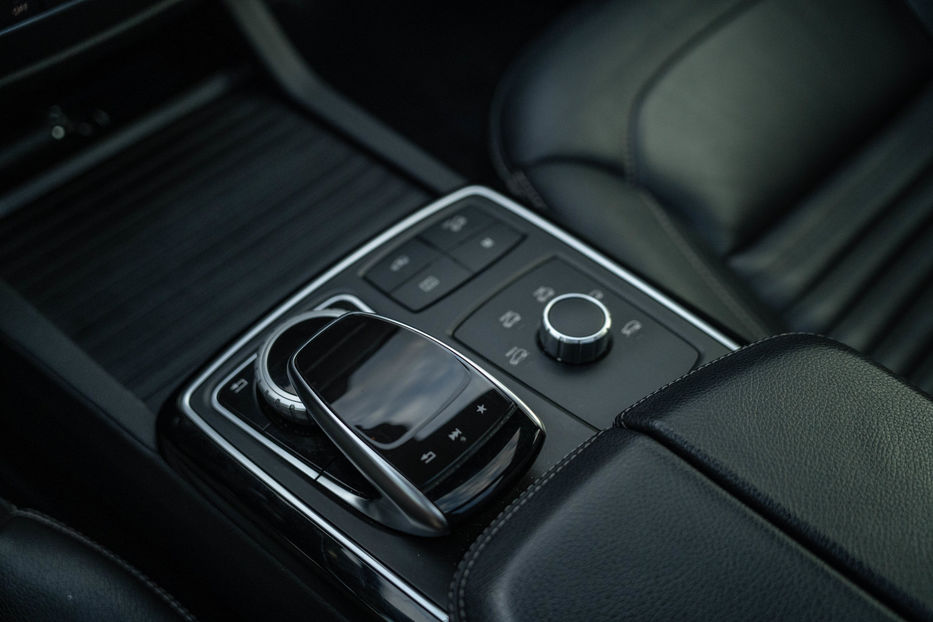 Продам Mercedes-Benz GLE-Class 350 d 4MATIC 2016 года в Черновцах