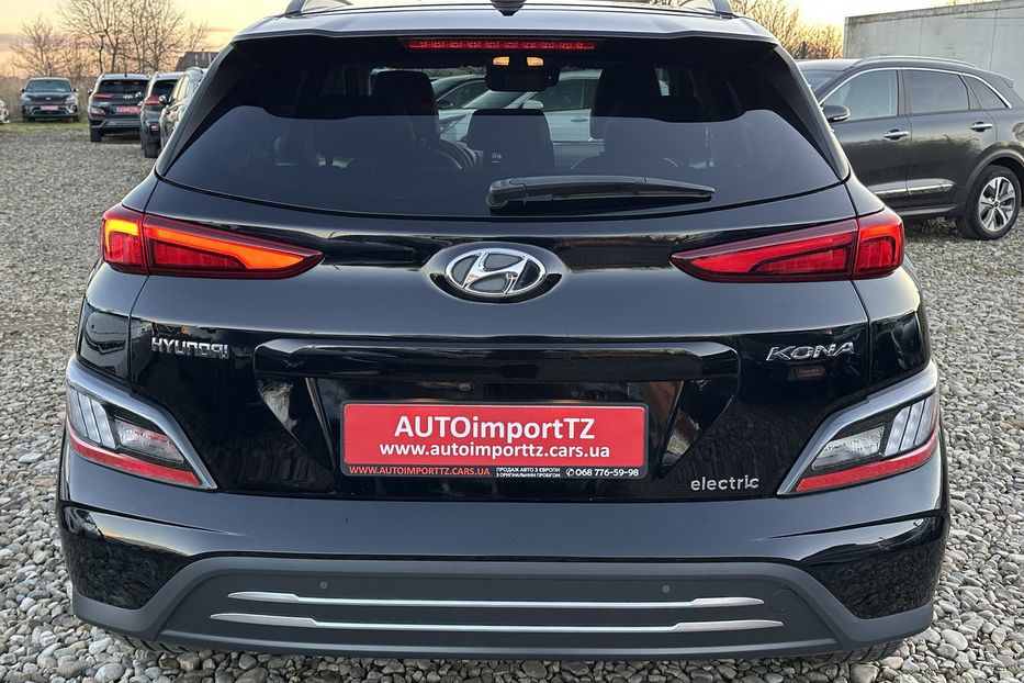 Продам Hyundai Kona 64kWhМакс.комплектація PREMIUM 2021 года в Львове
