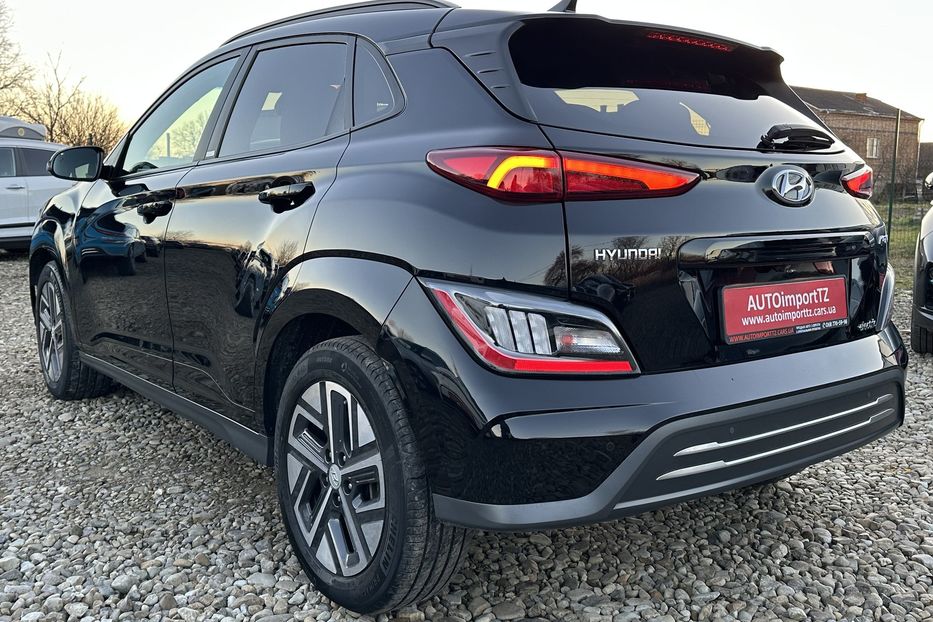 Продам Hyundai Kona 64kWhМакс.комплектація PREMIUM 2021 года в Львове