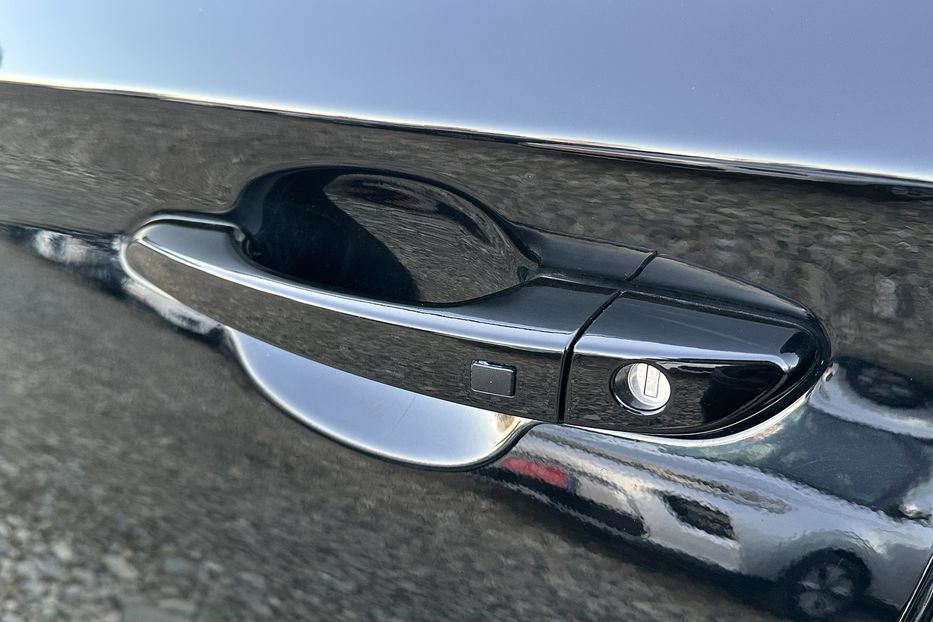 Продам Hyundai Kona 64kWhМакс.комплектація PREMIUM 2021 года в Львове