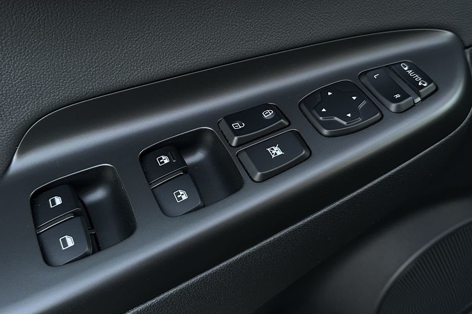 Продам Hyundai Kona 64kWhМакс.комплектація PREMIUM 2021 года в Львове