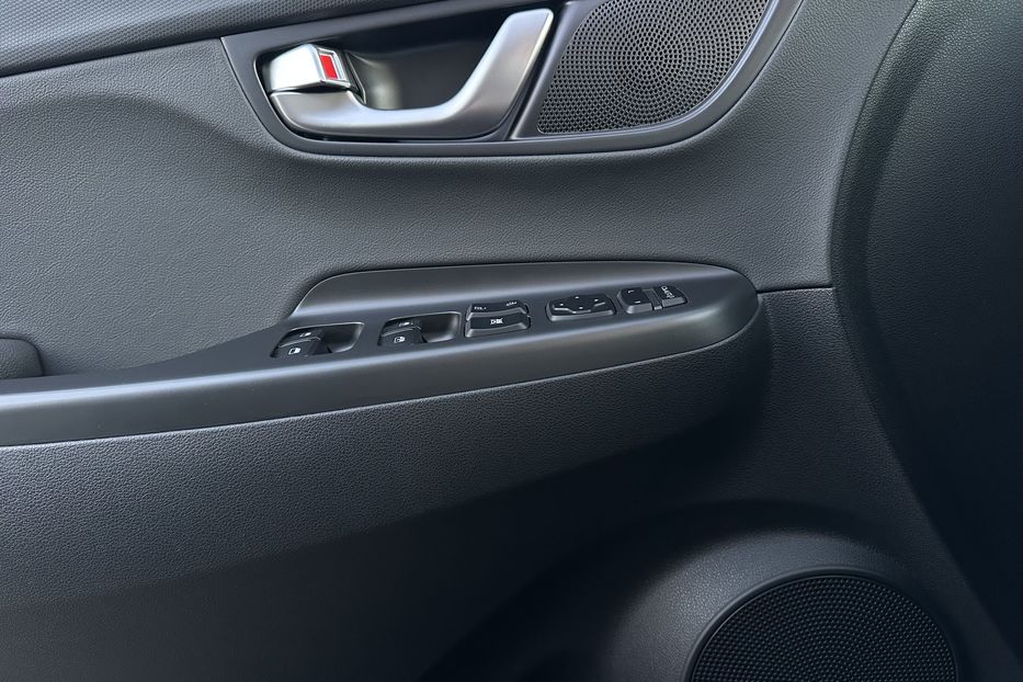 Продам Hyundai Kona 64kWhМакс.комплектація PREMIUM 2021 года в Львове