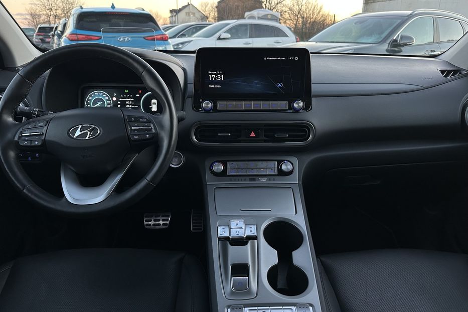 Продам Hyundai Kona 64kWhМакс.комплектація PREMIUM 2021 года в Львове