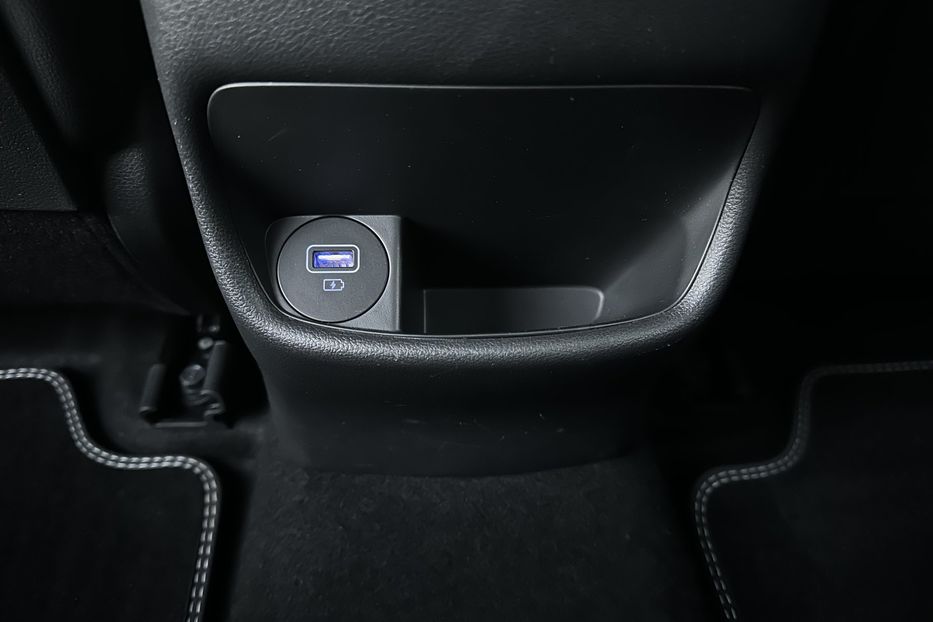 Продам Hyundai Kona 64kWhМакс.комплектація PREMIUM 2021 года в Львове