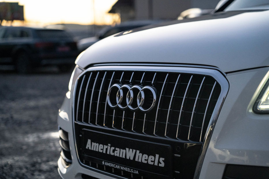 Продам Audi Q5 Premium Plus 2016 года в Черновцах