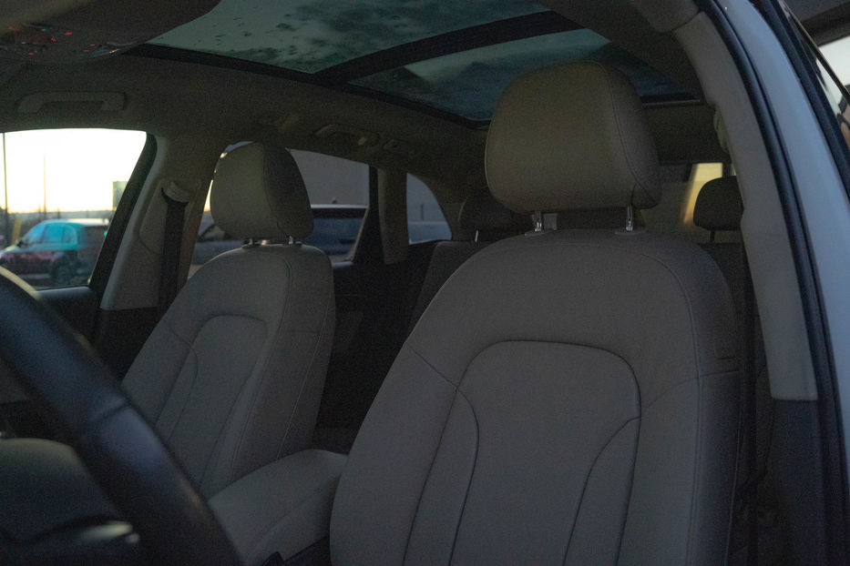 Продам Audi Q5 Premium Plus 2016 года в Черновцах