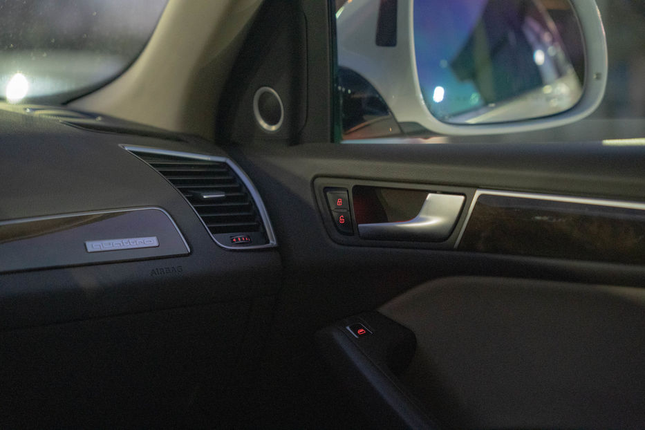 Продам Audi Q5 Premium Plus 2016 года в Черновцах