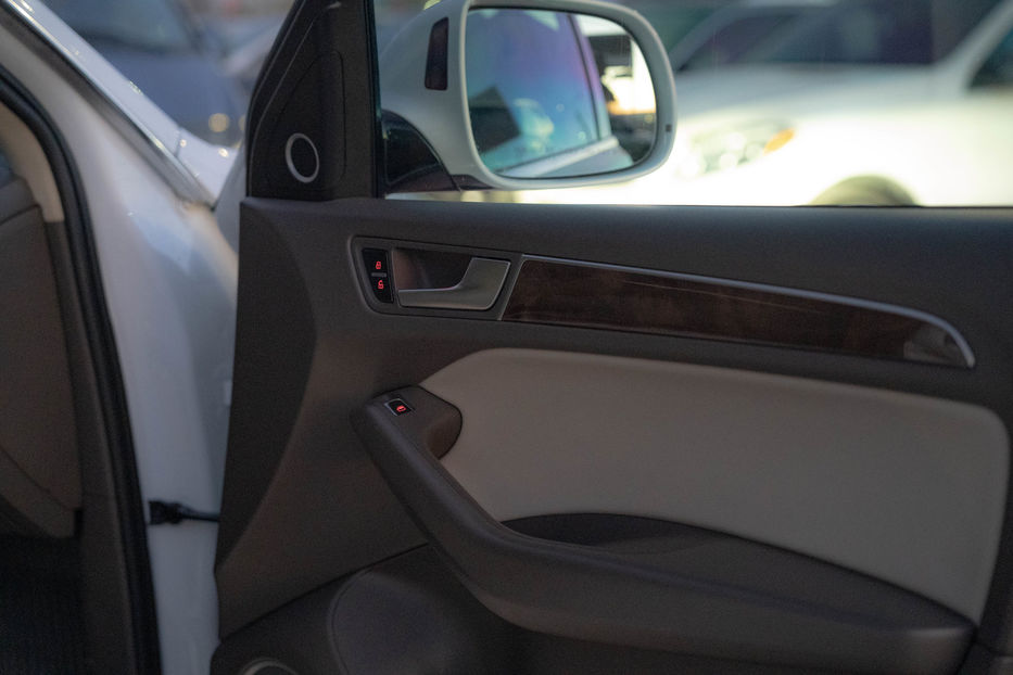 Продам Audi Q5 Premium Plus 2016 года в Черновцах