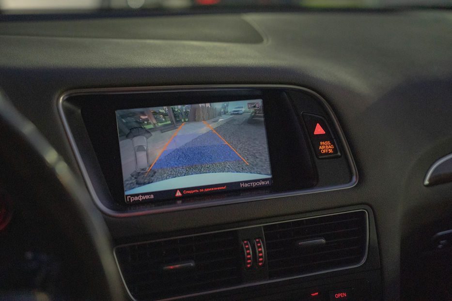 Продам Audi Q5 Premium Plus 2016 года в Черновцах