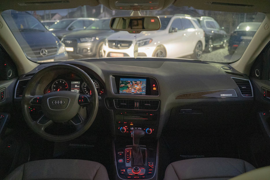 Продам Audi Q5 Premium Plus 2016 года в Черновцах