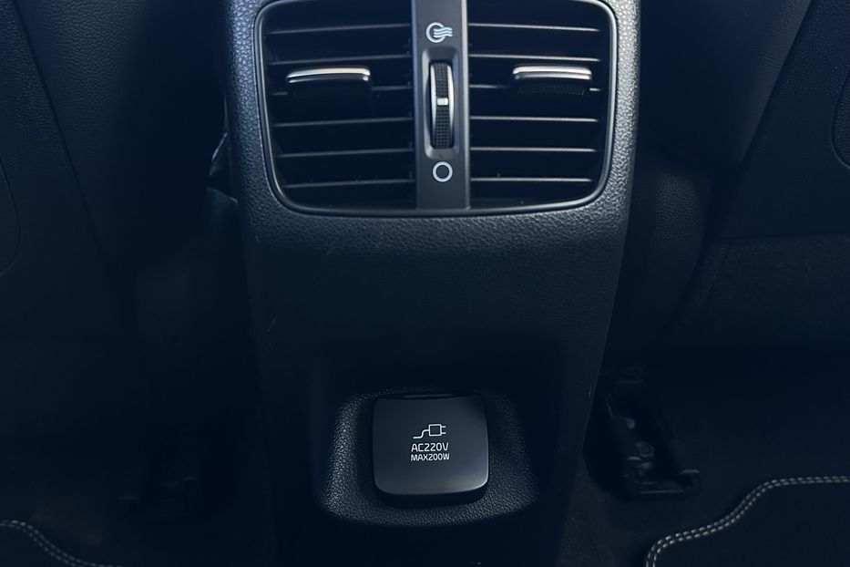 Продам Kia Niro  64 кВт Макс. комплектація 2021 года в Львове