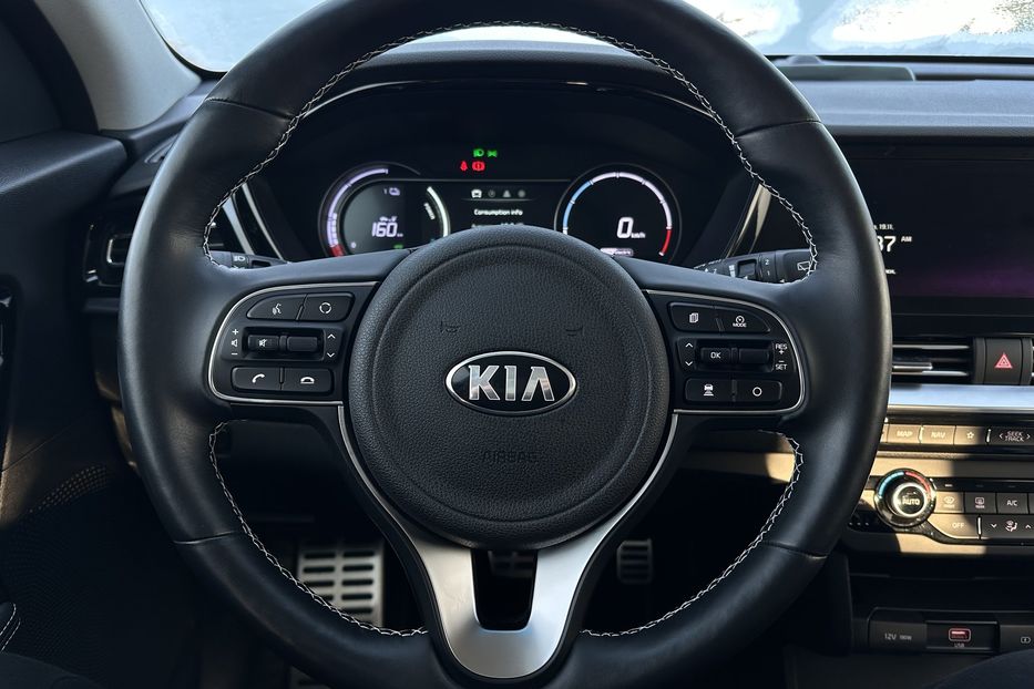 Продам Kia Niro  64 кВт Макс. комплектація 2021 года в Львове