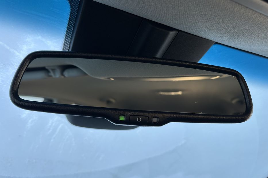 Продам Kia Niro  64 кВт Макс. комплектація 2021 года в Львове