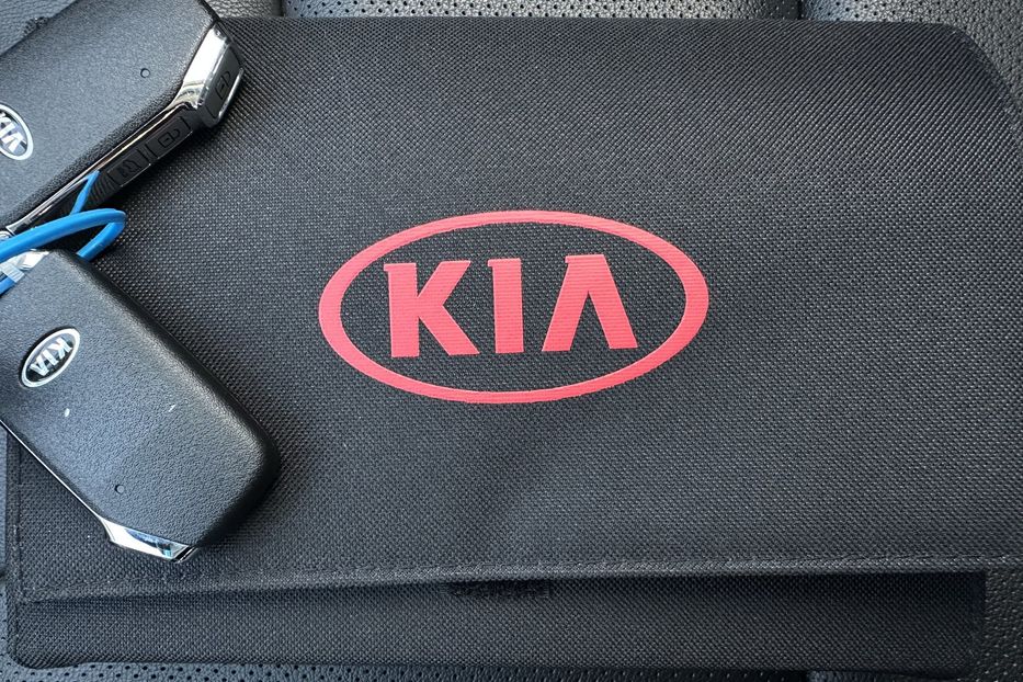Продам Kia Niro  64 кВт Макс. комплектація 2021 года в Львове