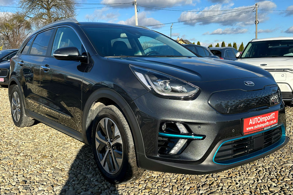 Продам Kia Niro  64 кВт Макс. комплектація 2021 года в Львове