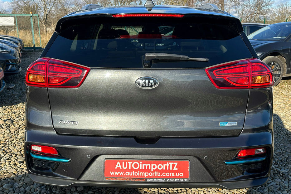 Продам Kia Niro  64 кВт Макс. комплектація 2021 года в Львове