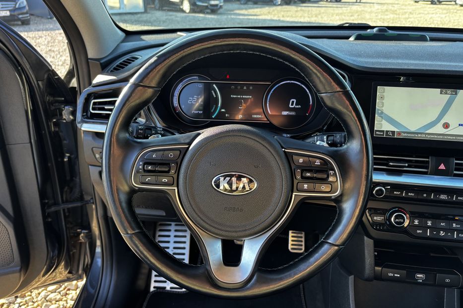 Продам Kia Niro 64 KW макс. комплектація 2021 года в Львове
