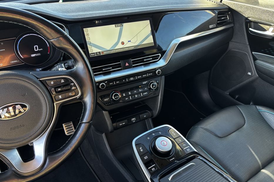 Продам Kia Niro 64 KW макс. комплектація 2021 года в Львове