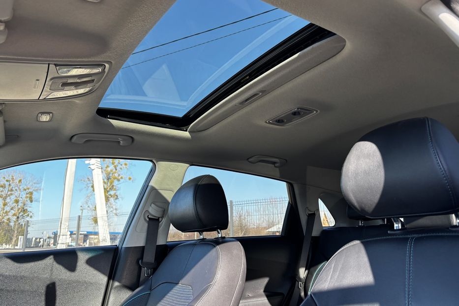 Продам Kia Niro 64 KW макс. комплектація 2021 года в Львове