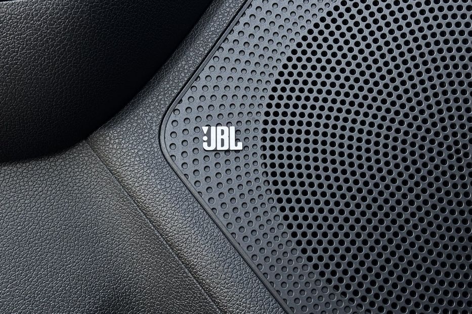 Продам Kia Niro 64 kWt  2020 года в Львове