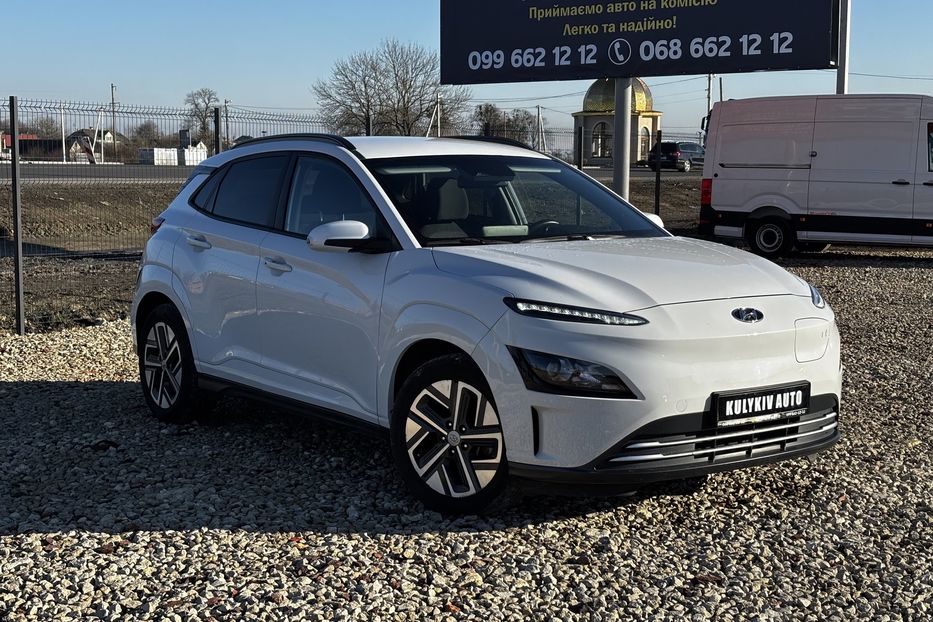 Продам Hyundai Kona 64 kwt 2022 года в Львове