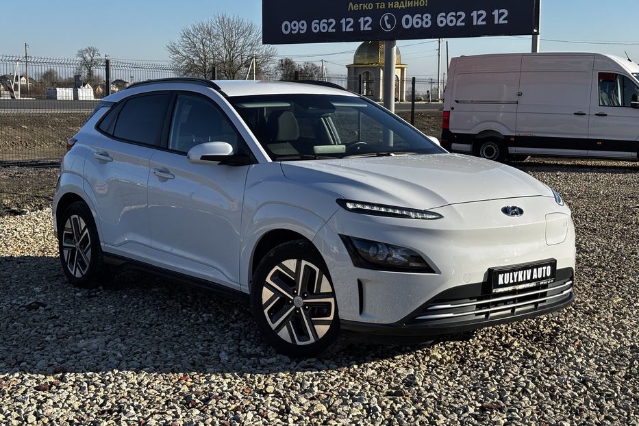 Продам Hyundai Kona 64 kwt 2022 года в Львове