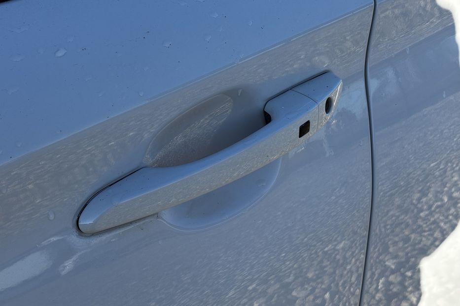 Продам Hyundai Kona 64 kwt 2022 года в Львове