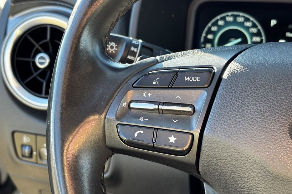 Продам Hyundai Kona 64 kwt 2022 года в Львове