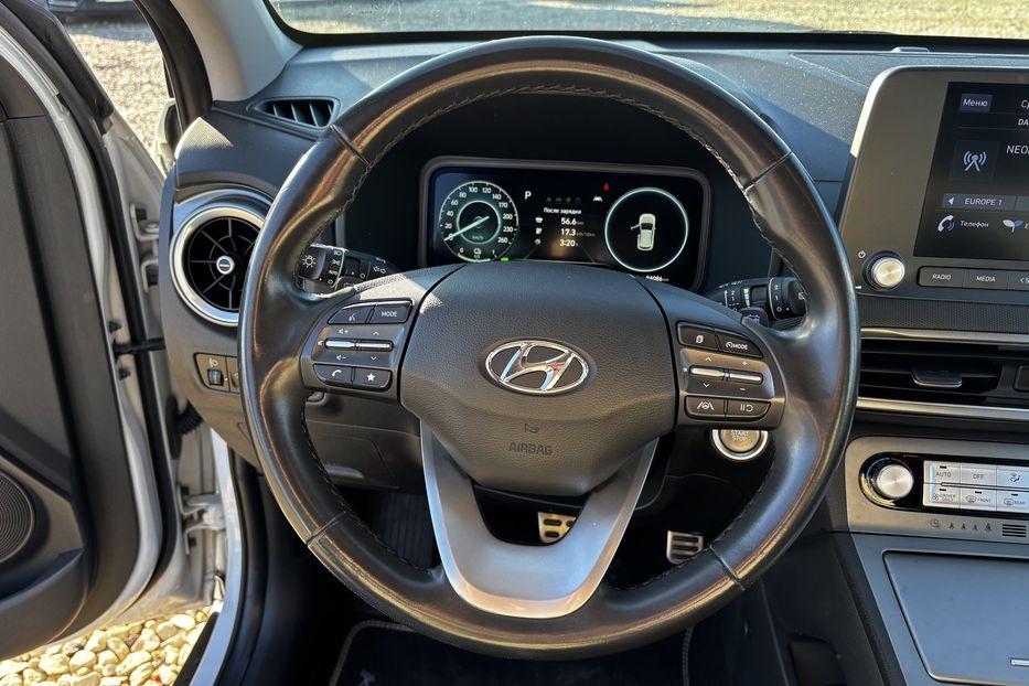 Продам Hyundai Kona 64 kwt 2022 года в Львове