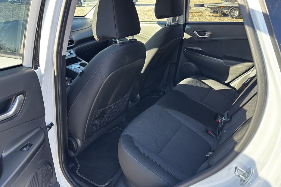 Продам Hyundai Kona 64 kwt 2022 года в Львове