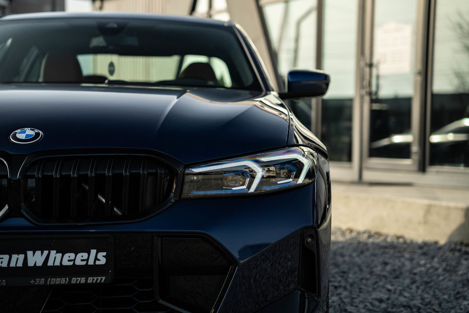 Продам BMW 330 I xDrive 2019 года в Черновцах