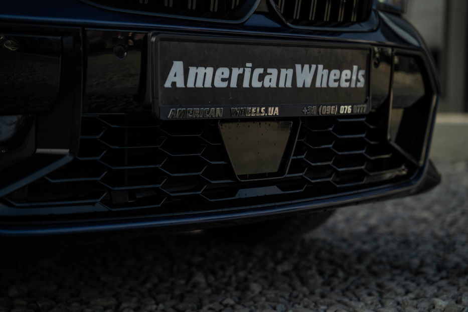 Продам BMW 330 I xDrive 2019 года в Черновцах