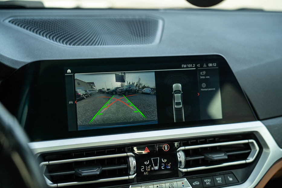 Продам BMW 330 I xDrive 2019 года в Черновцах