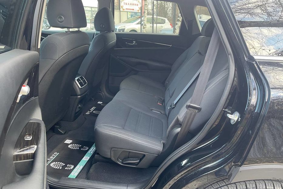 Продам Kia Sorento 2020 года в Черновцах