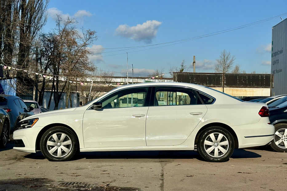 Продам Volkswagen Passat B7 (FL)/NMS 2018 года в Киеве