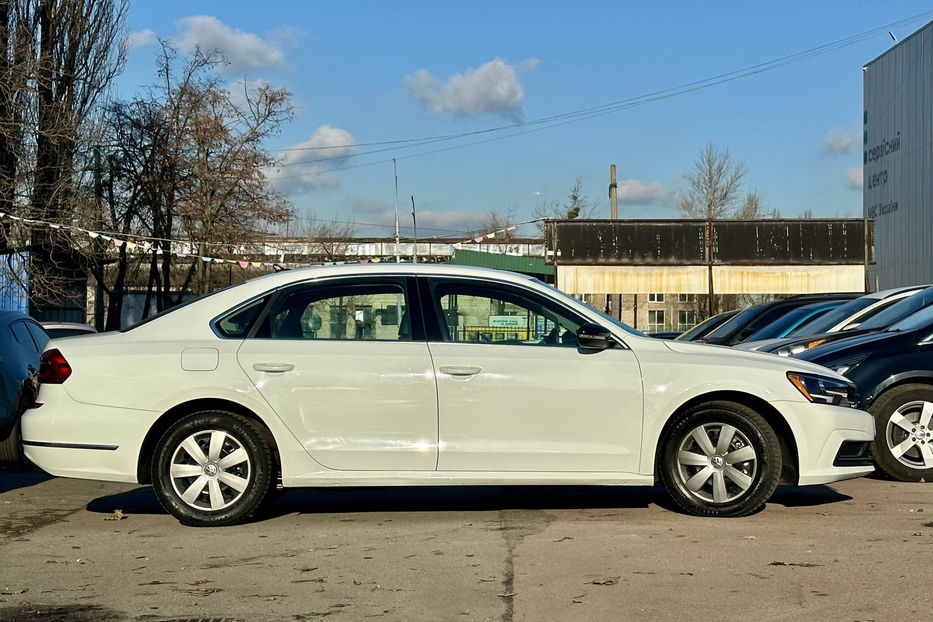 Продам Volkswagen Passat B7 (FL)/NMS 2018 года в Киеве