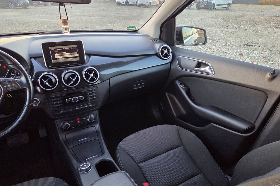 Продам Mercedes-Benz B-Class 2012 года в Львове